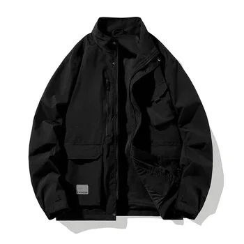 Новая мужская ветрозащитная водонепроницаемая куртка с несколькими карманами, однотонная мужская куртка для отдыха на открытом воздухе с простым воротником-молнией, дизайнерская куртка старшего поколения